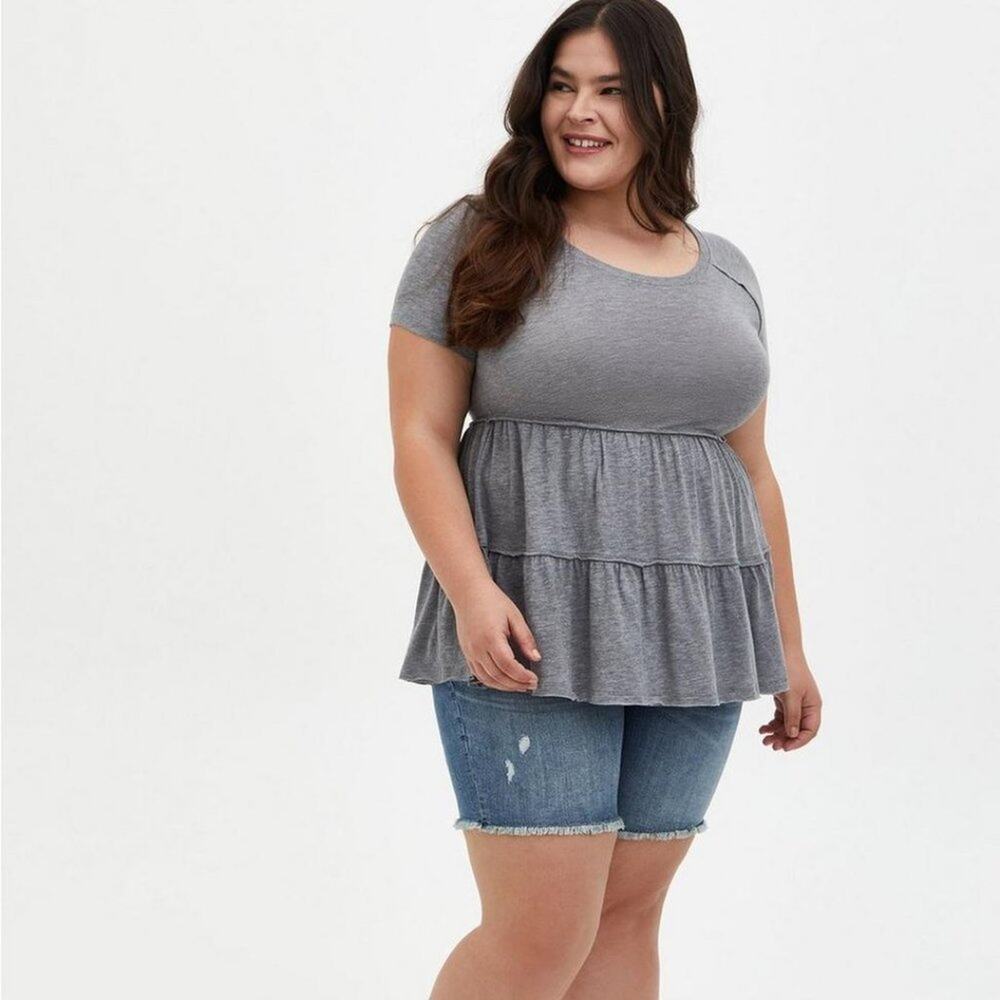 Torrid Babydoll Slub Scoop Neck Tiered Heathered Grey Short Sleeve Top Size 0/12